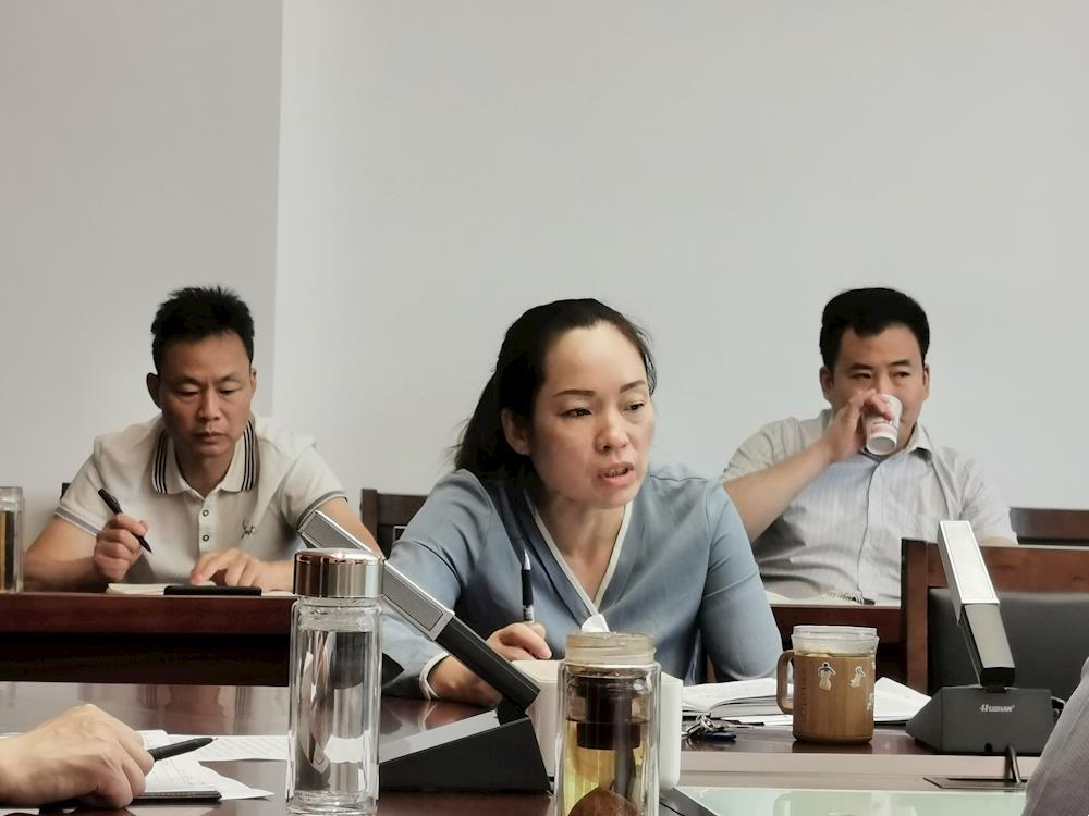 d2e59832cdcb4a82a729a77f59b7799a.jpg